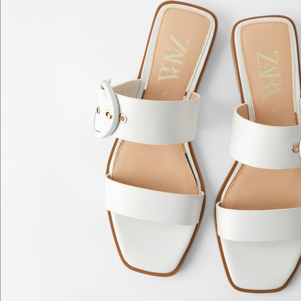 NWT Zara white buckled leather sandals flats 9